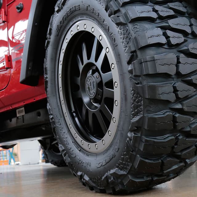 Llantas & tires